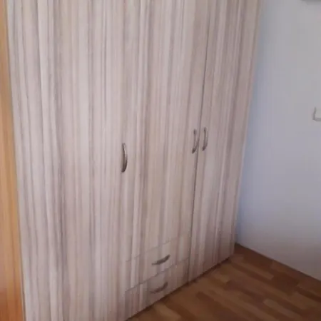 아파트 Апартамент Места *